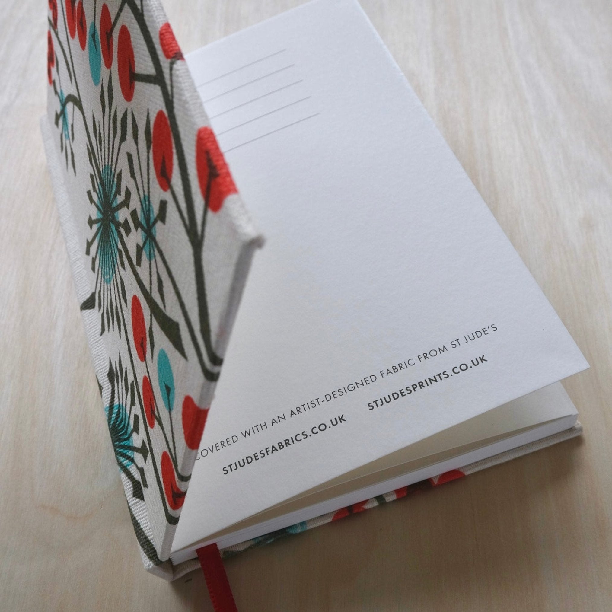 Angie_Lewin_Hedgerow_Bright_red_blue_open_cover